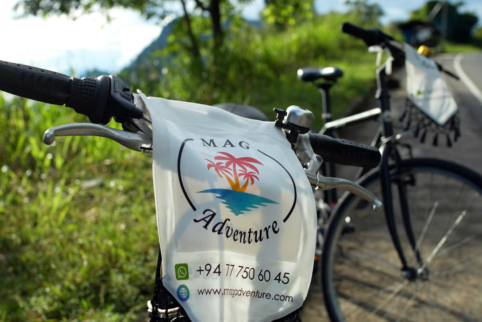 Cycling escape through mountain roads